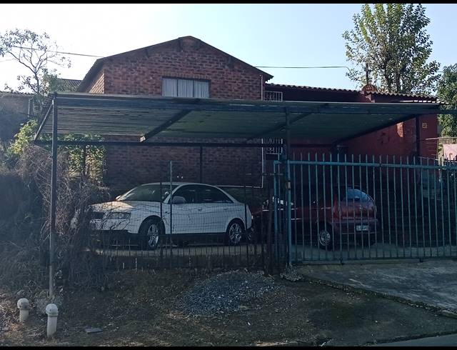 3 BEDROOM HOUSE FOR SALE IN NORTHDALE